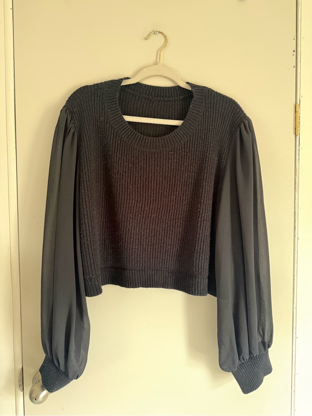 BloomChic Black Knit Top with Textured Stitching